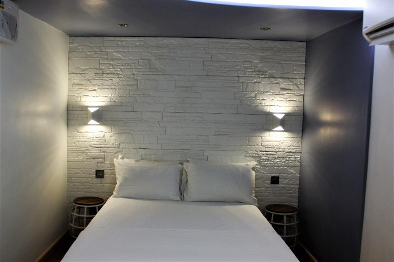 Rioshouse Henley image