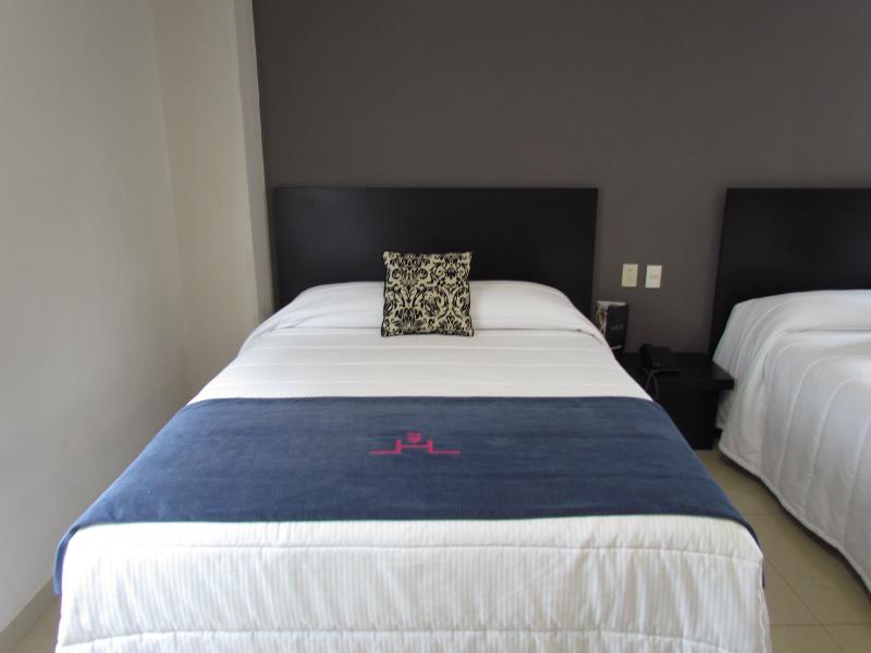 Hoteles Haus Express image
