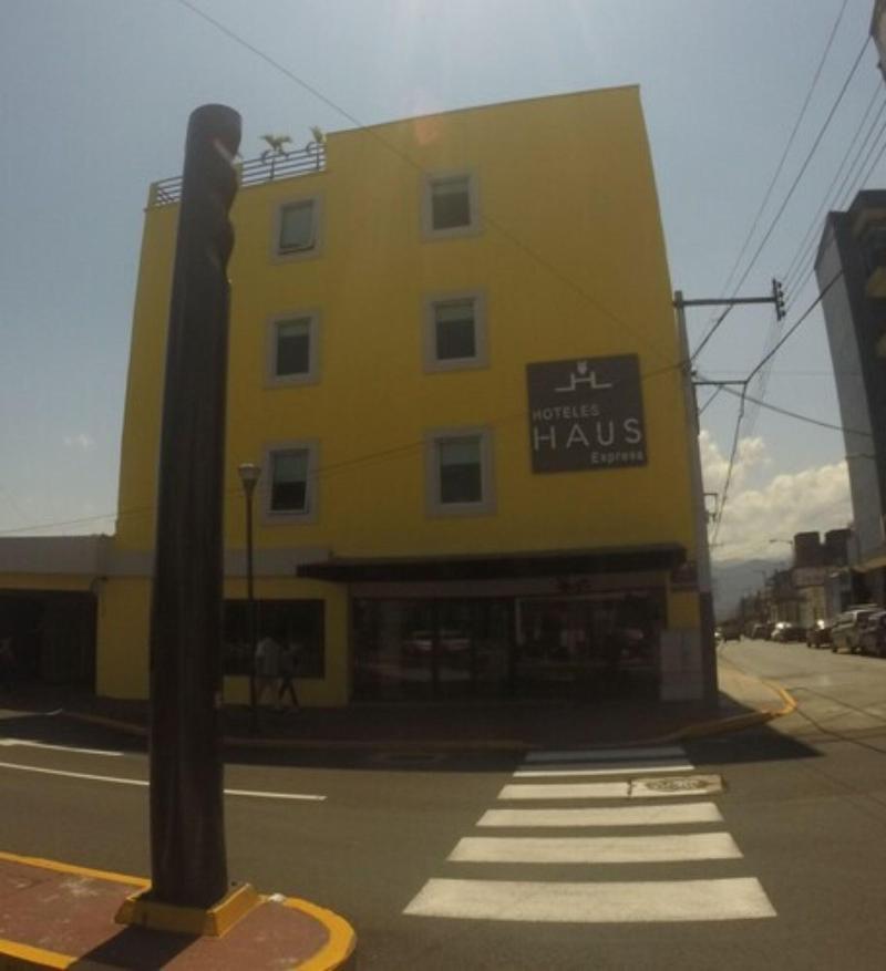 Hoteles Haus Express image
