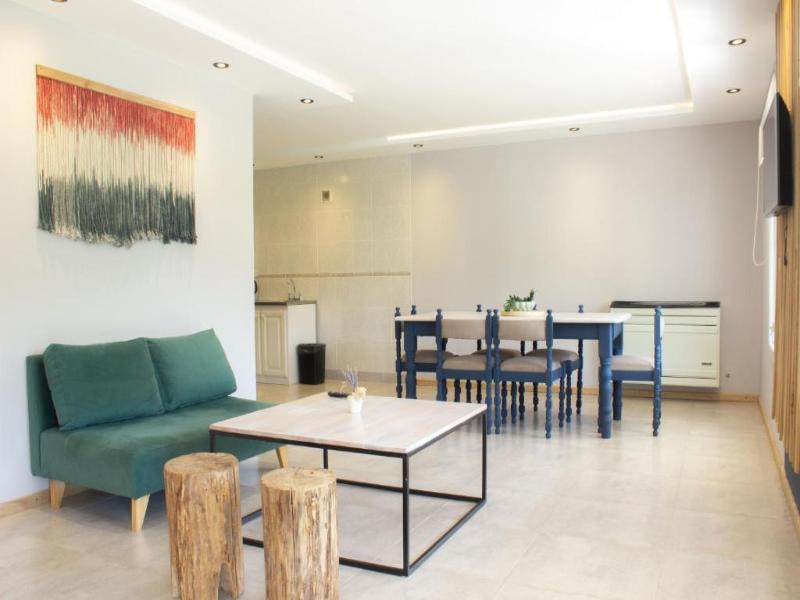 Hotel y Aparthotel Jardín image