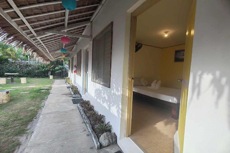 Summer Homes Beach Front Resort and Cottages Port image