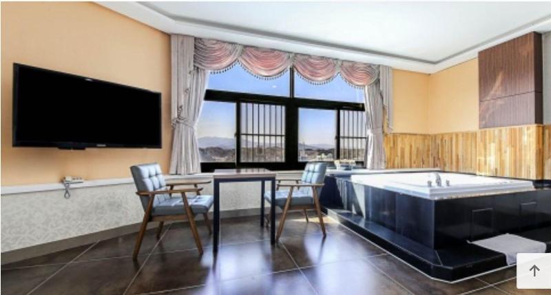 Hotel Memory image