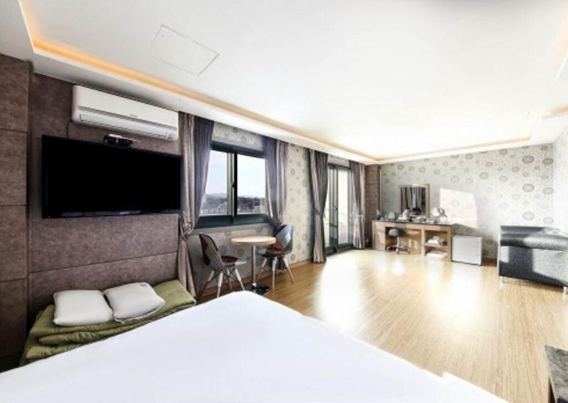 Hotel Memory image