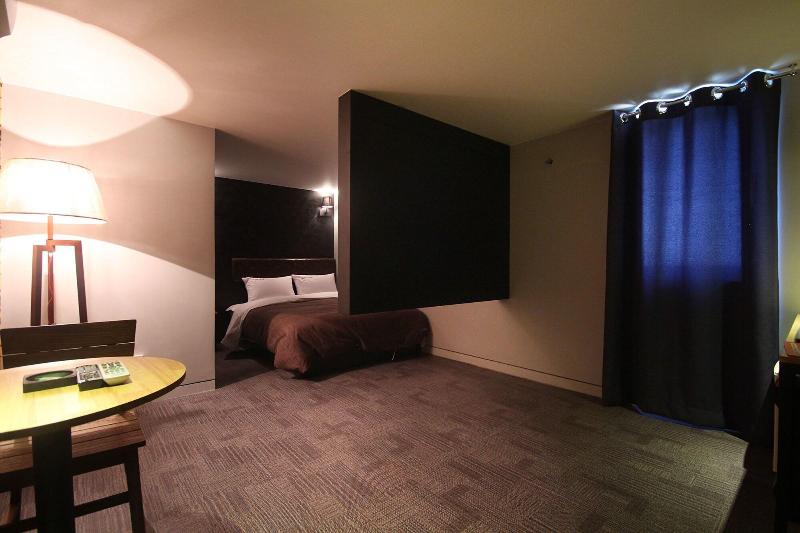 Hotel The Lua Yeonsan image