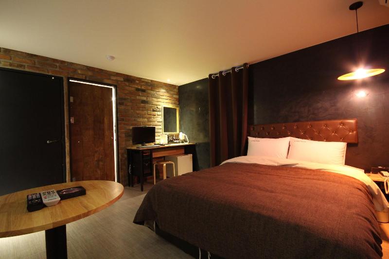 Hotel The Lua Yeonsan image