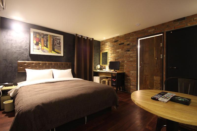 Hotel The Lua Yeonsan image