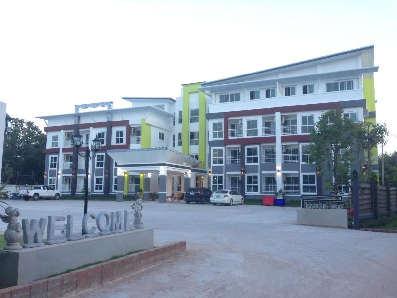 Praiyanan Place Hotel image