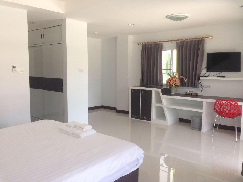 Praiyanan Place Hotel image