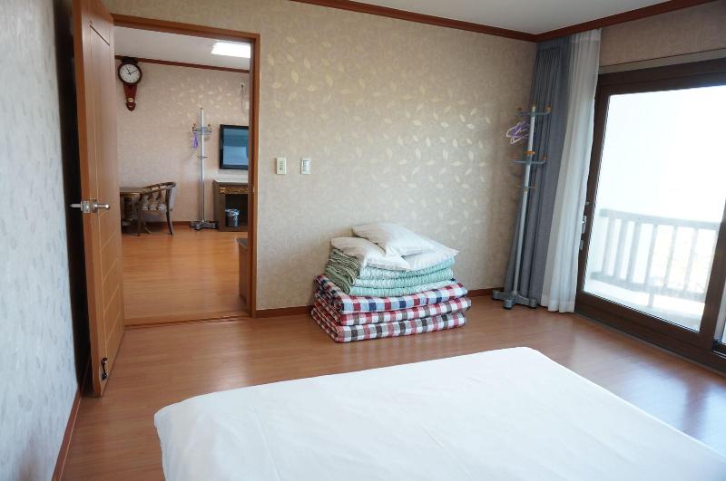 Nobel Resort Pension image