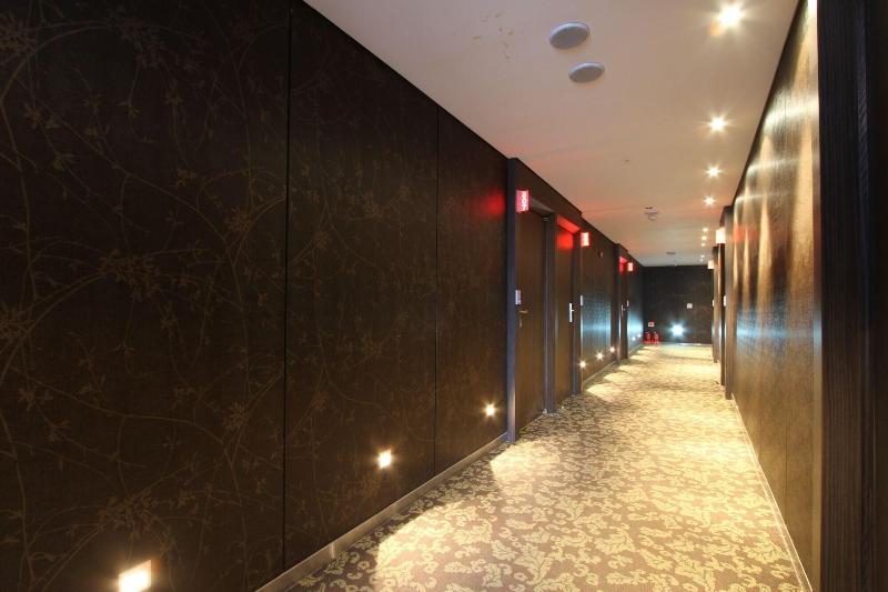 Lonestar Hotel