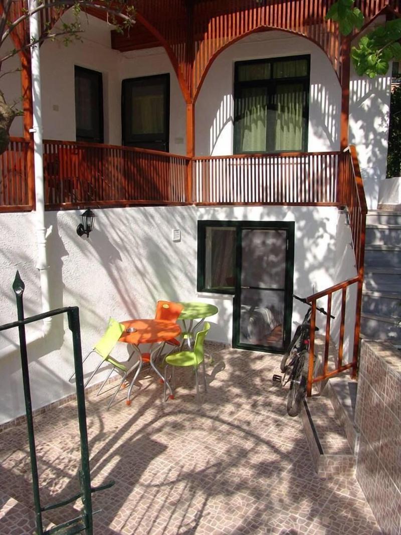 Orhan Kutbay'in Evi Turyolu Cafe Pansiyon image