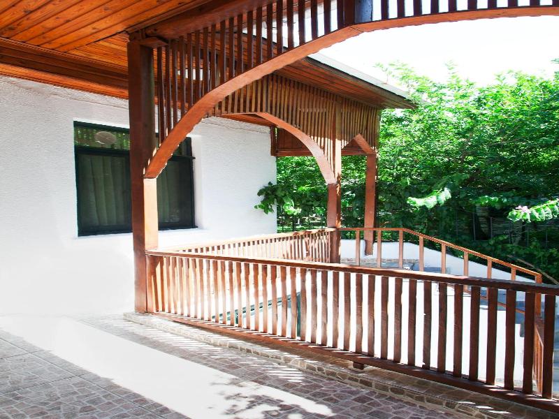 Orhan Kutbay'in Evi Turyolu Cafe Pansiyon image