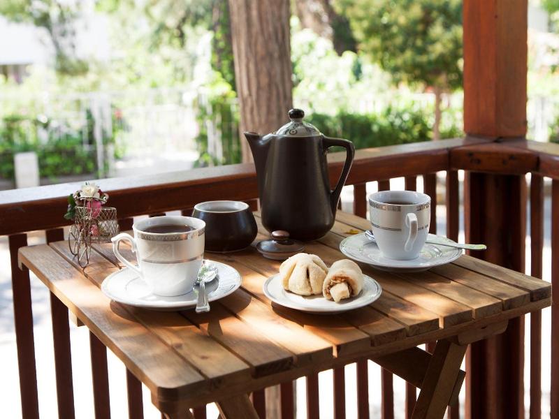 Orhan Kutbay'in Evi Turyolu Cafe Pansiyon image
