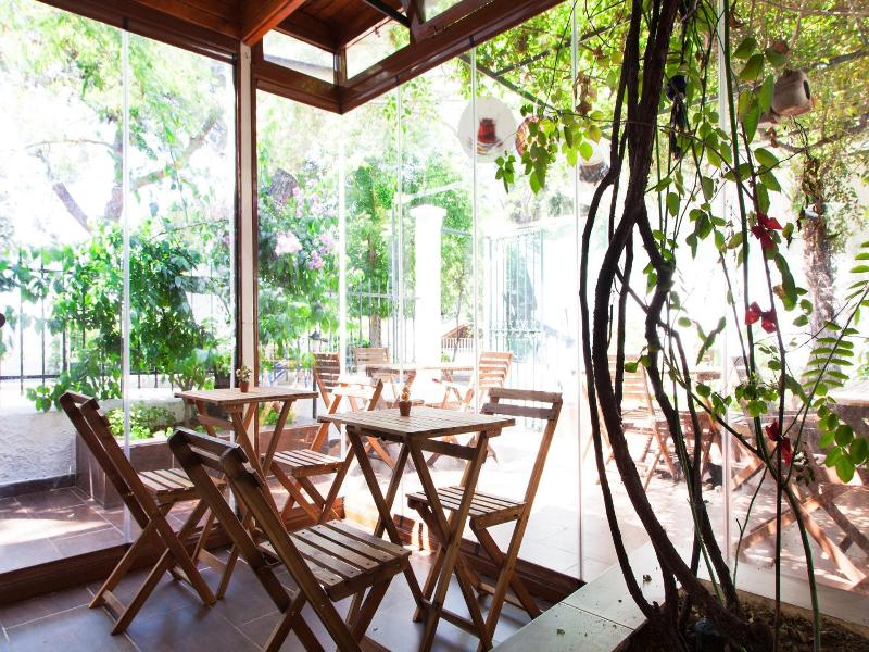 Orhan Kutbay'in Evi Turyolu Cafe Pansiyon image