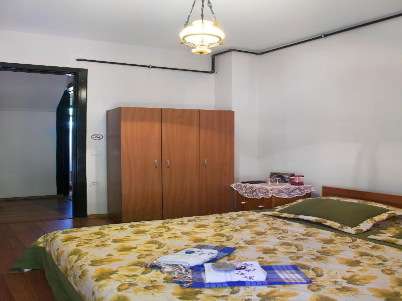 Orhan Kutbay'in Evi Turyolu Cafe Pansiyon image