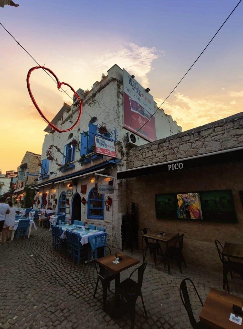 Woodstock Alaçatı