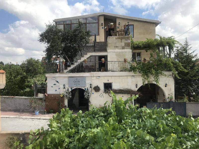 Capiedra Hotel image