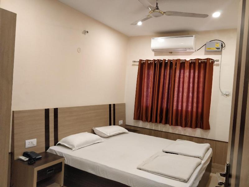 Central Hotel image