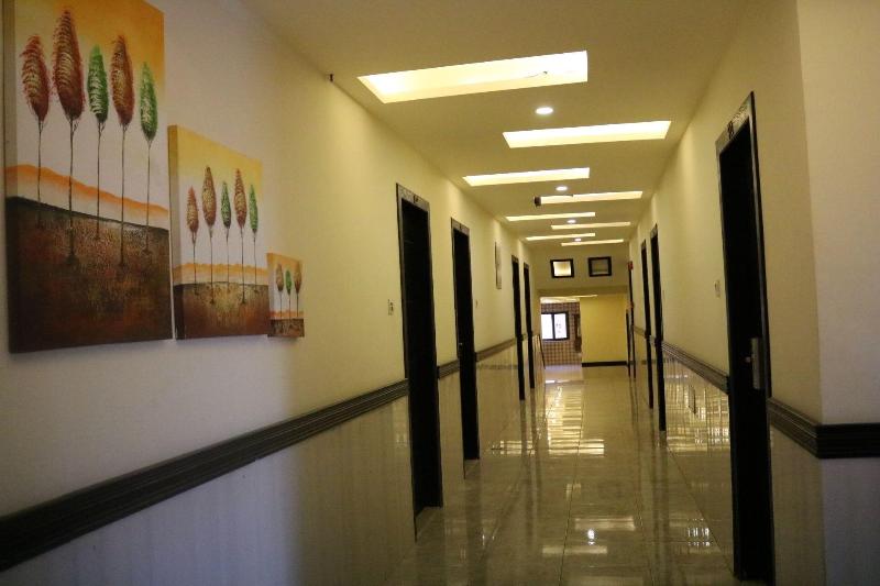 Mass Paradise Hotel image