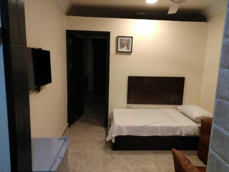 Mass Paradise Hotel image