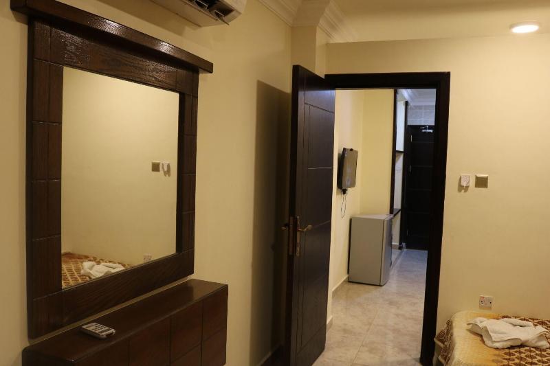 Mass Paradise Hotel image