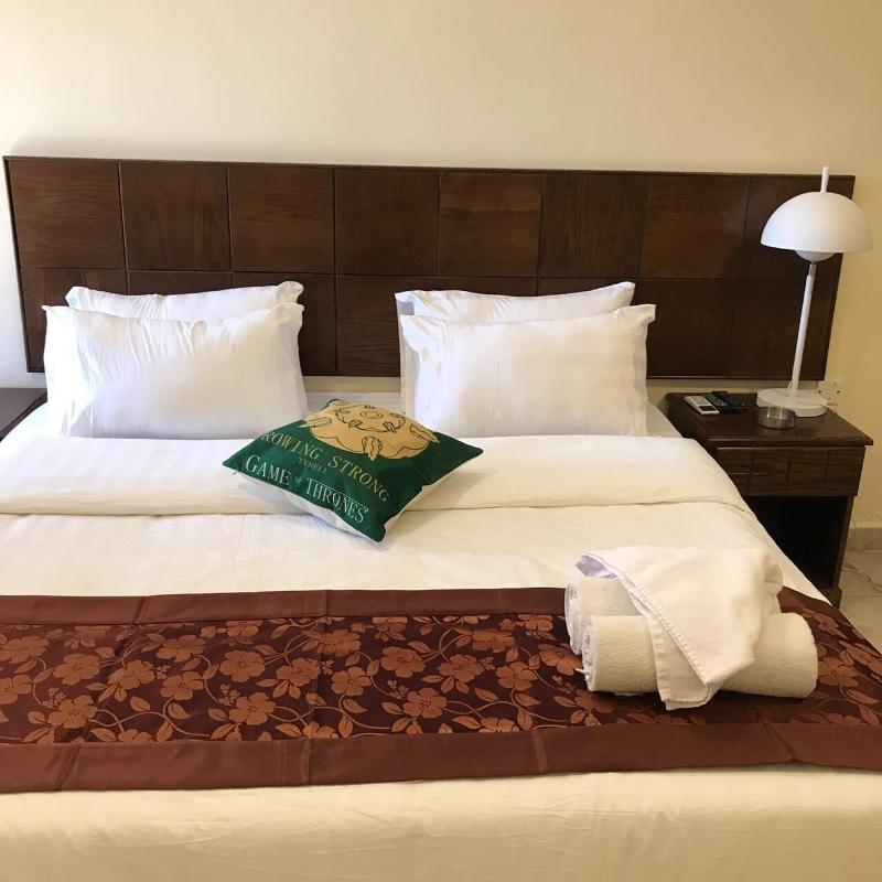 Mass Paradise Hotel image