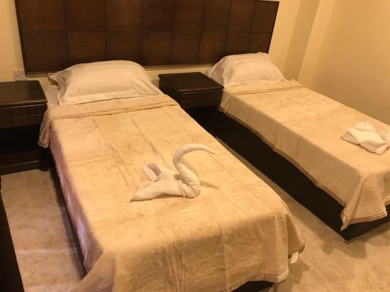 Mass Paradise Hotel image