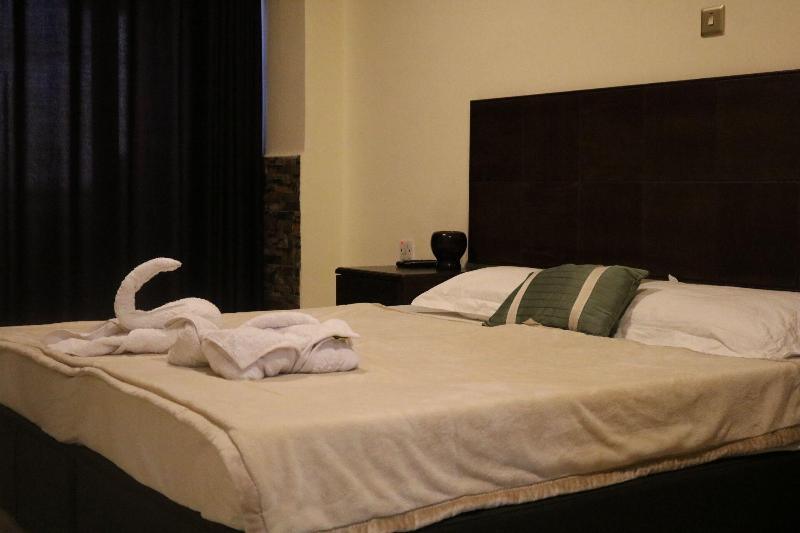 Mass Paradise Hotel image