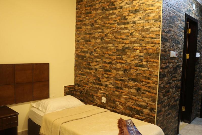 Mass Paradise Hotel image