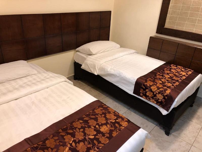 Mass Paradise Hotel image