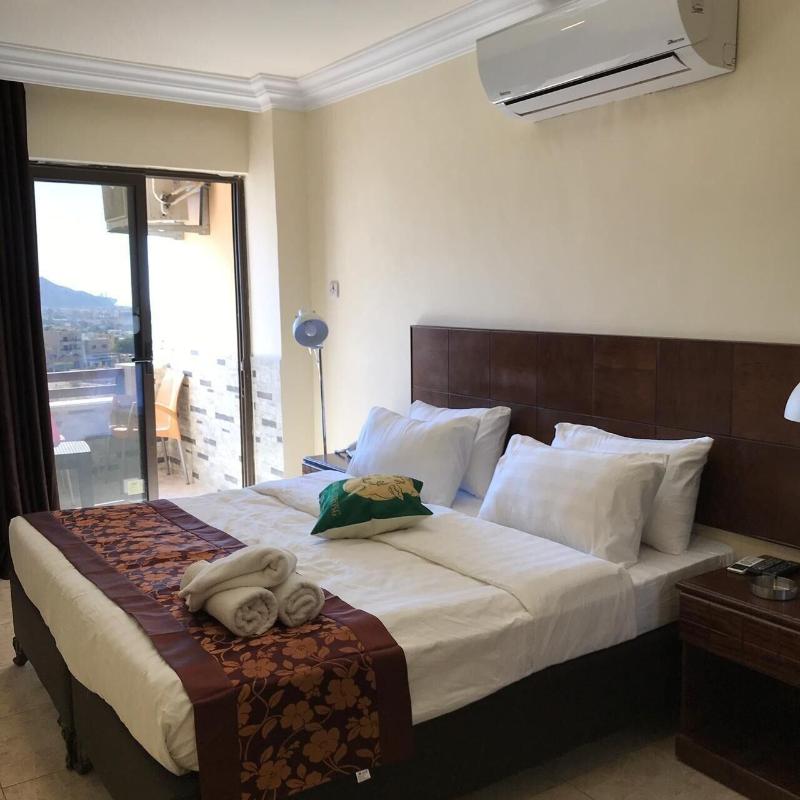 Mass Paradise Hotel image