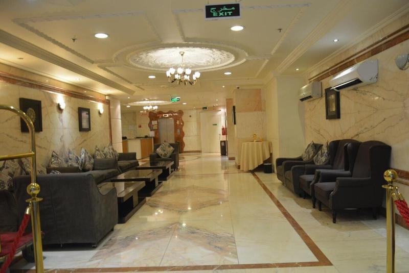 Shmoukh Hotel