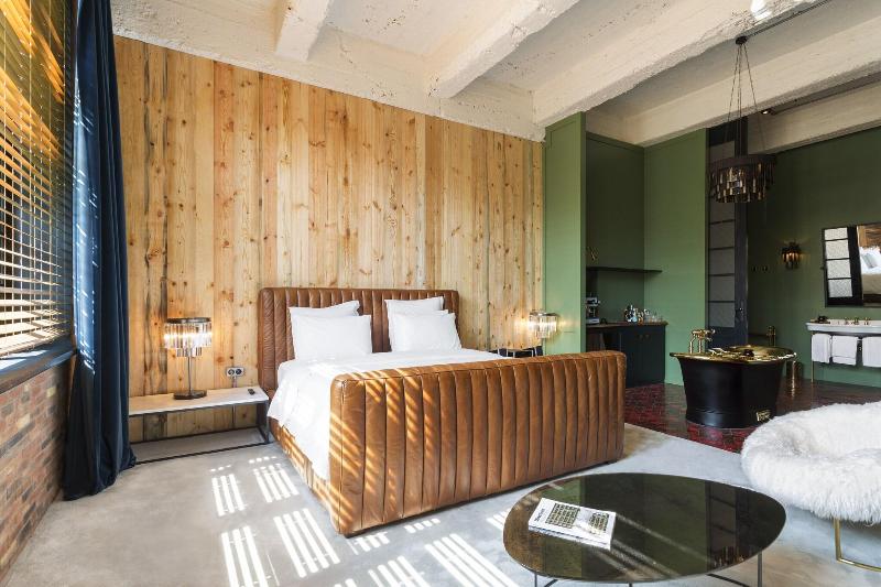 Stamba Hotel image