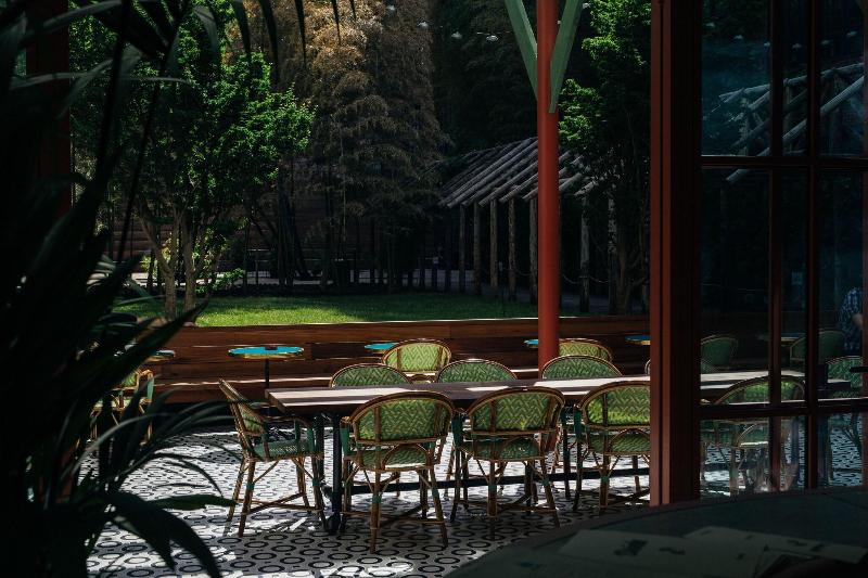 Stamba Hotel image
