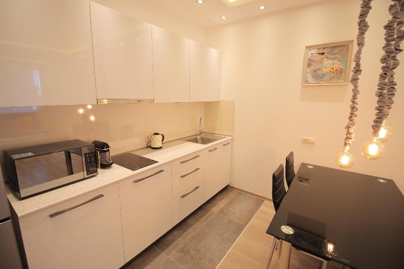 Maxela Apartments image