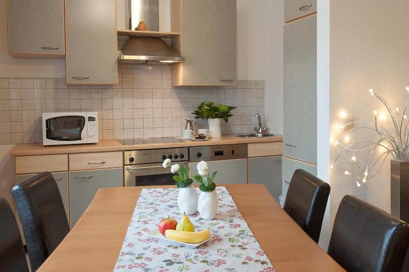 Hotel König image