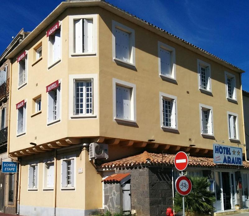 Hôtel Araur image