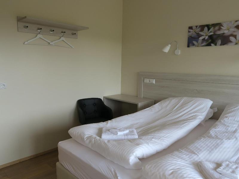 Dilksnes Guesthouse image