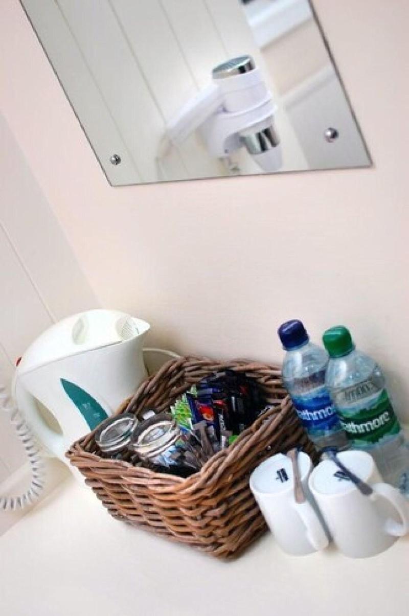 Volunteer Inn image