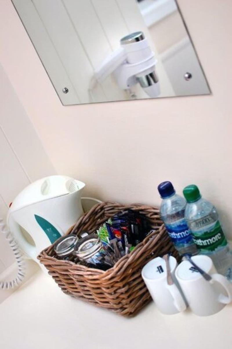 Volunteer Inn image
