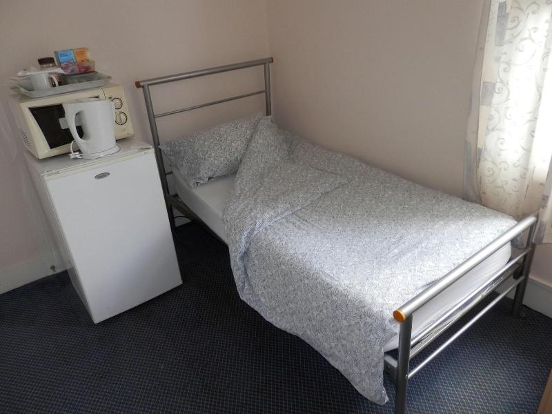 Shamrock Guest House image