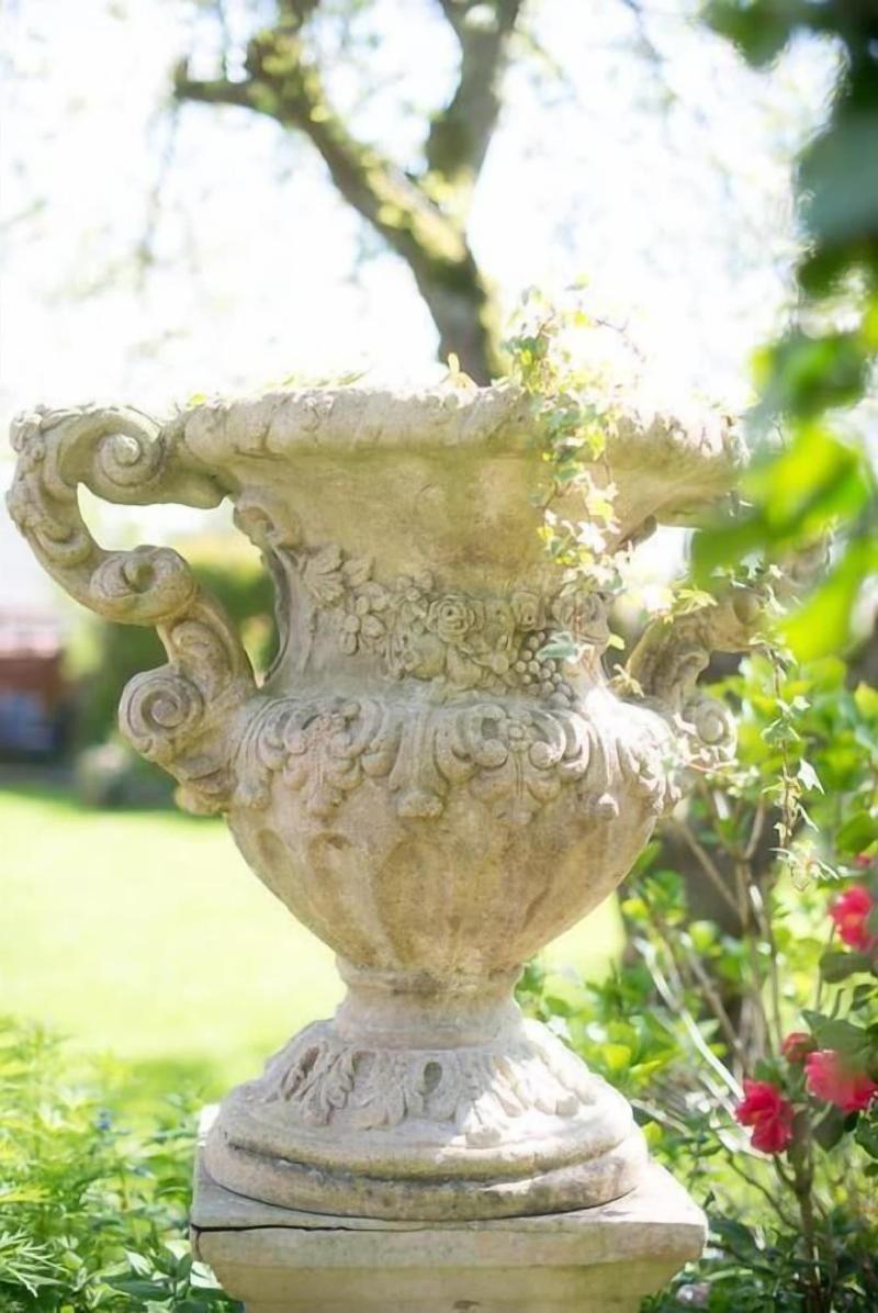 Woodcote Hotel image