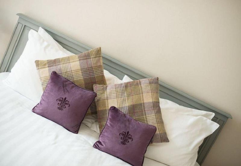 Woodcote Hotel image