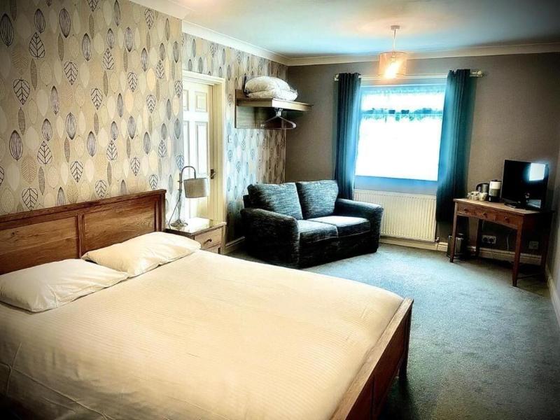 Woodcote Hotel image