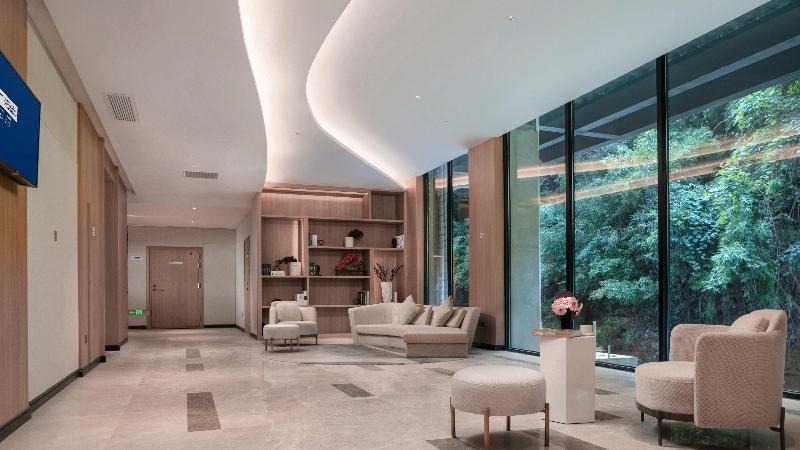 Holiday Inn Express E'Mei Qiliping image
