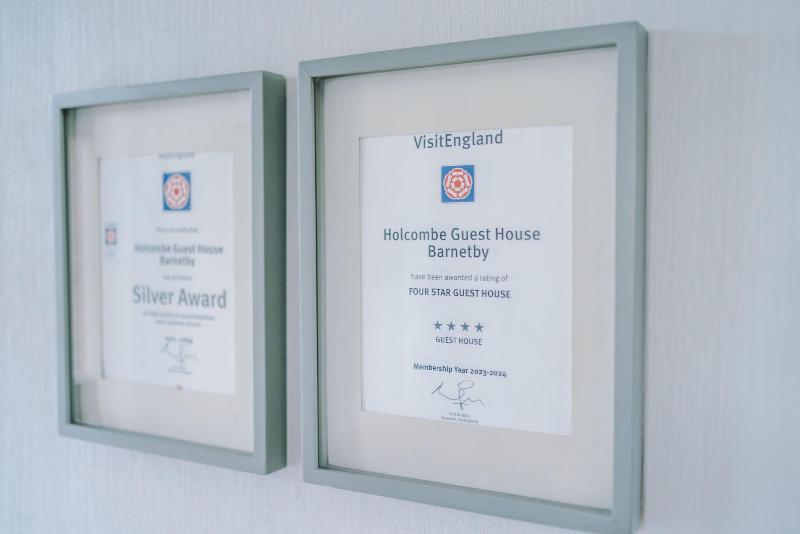 Holcombe Guest House image