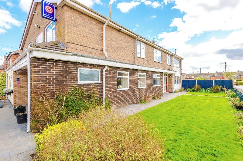 Holcombe Guest House image