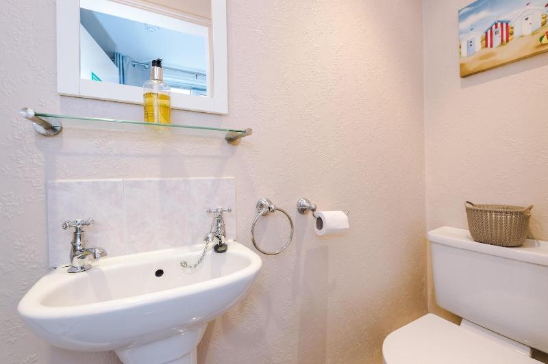 Holcombe Guest House image