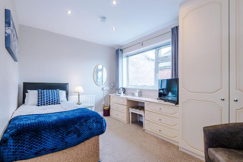 Holcombe Guest House image