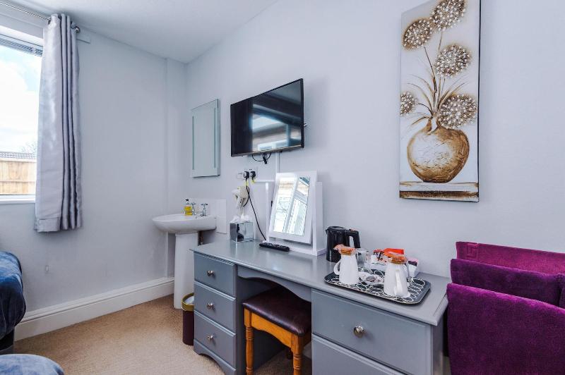Holcombe Guest House image